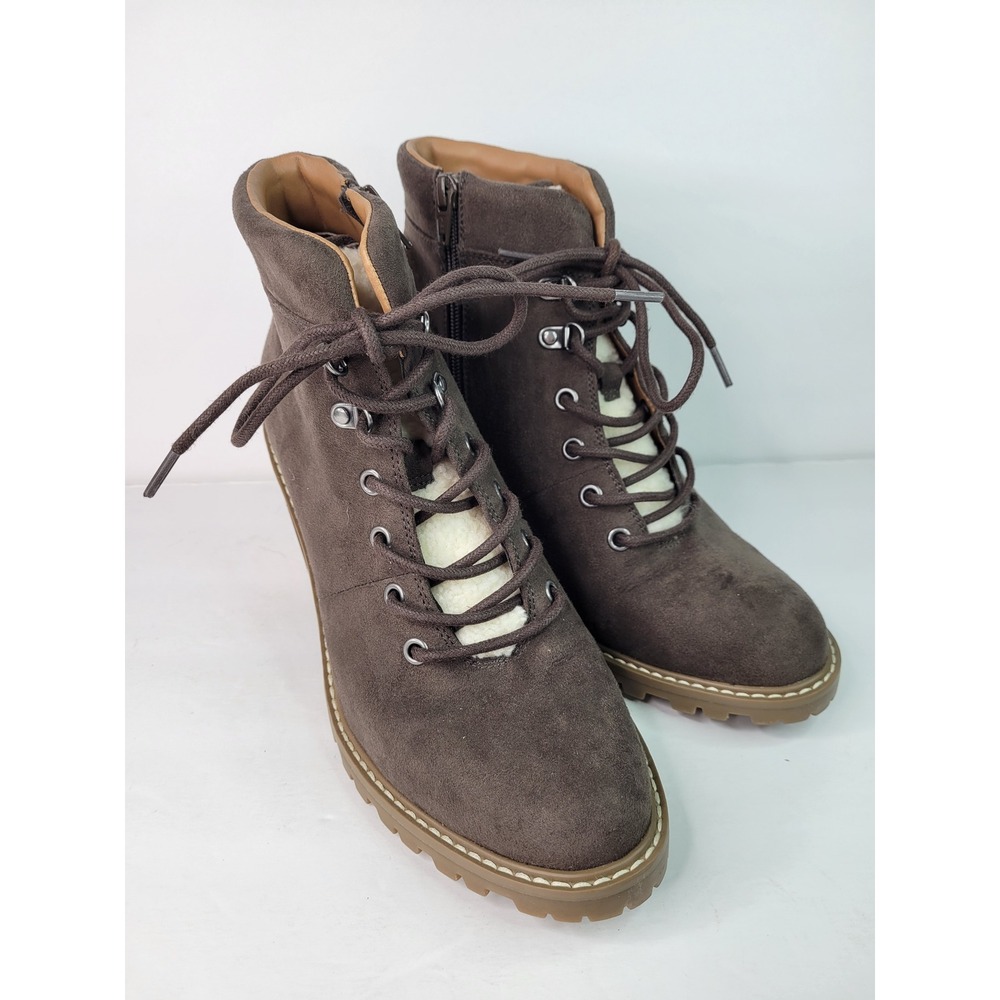 Universal Thread Brown Faux Suede Lace Up Heeled Ankle Boots Fur Tongue 9.5